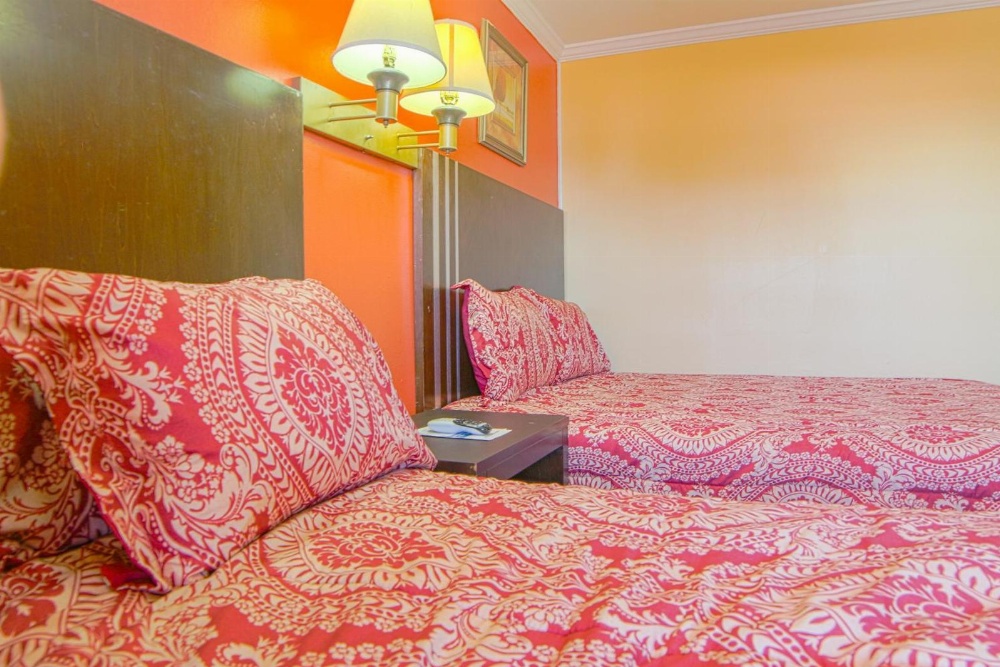 Economy Inn By OYO Lockport near Houma