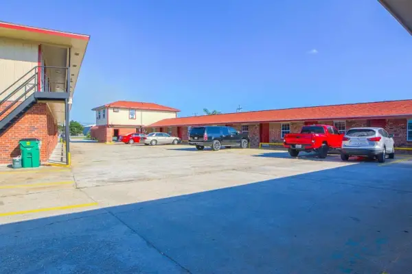 Economy Inn By OYO Lockport near Houma Main image
